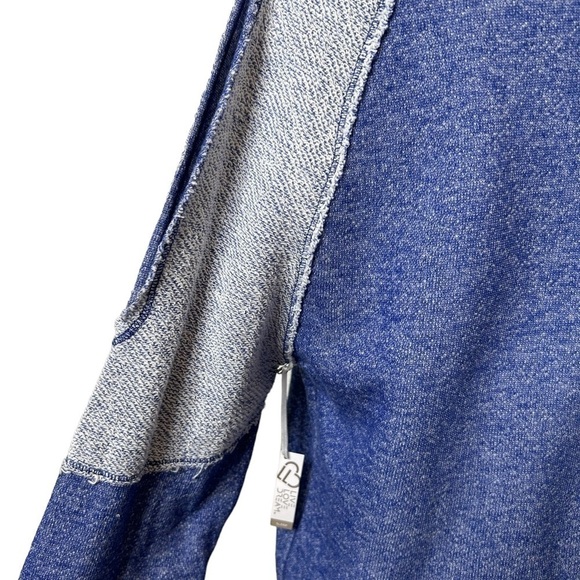 Live Love Dream Blue ColorBlock Two Tone Distressed Cold Shoulder Sweater Medium - Picture 7 of 13